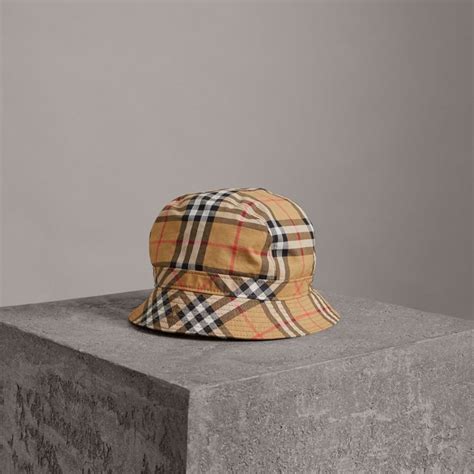 gorro burberry hombre|Sombreros, gorras y guantes para hombre .